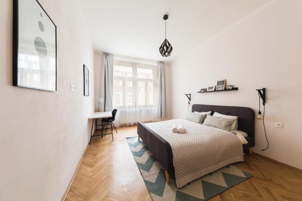 Boheme Apartment Prague Three エクステリア 写真